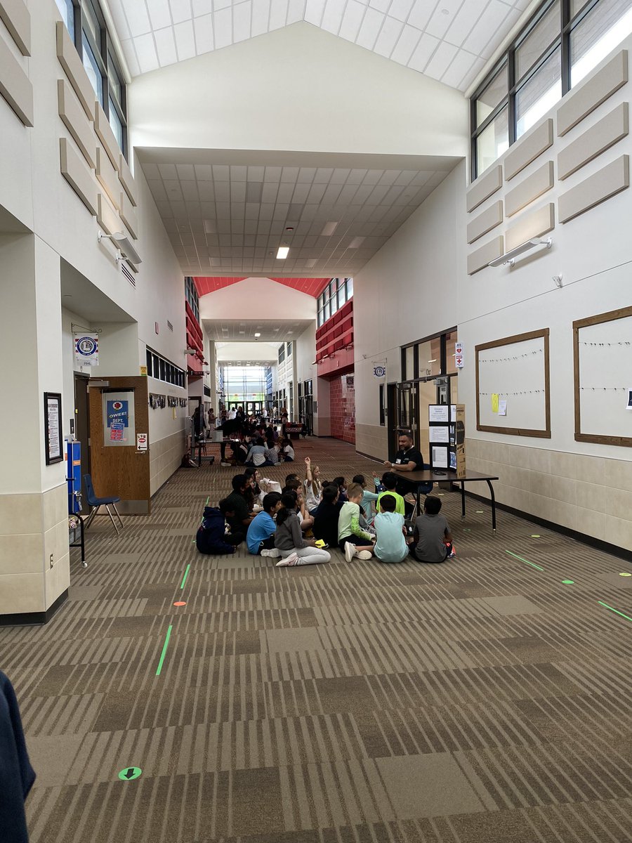 Mr. Holmes (@mrholmes101) on Twitter photo Students are exploring different careers during our annual Possibilities Day! #LiscanoProud <a href="/LiscanoElem/">Liscano Elementary School</a> Students are exploring different careers during our annual Possibilities Day! #LiscanoProud <a href="/LiscanoElem/">Liscano Elementary School</a>