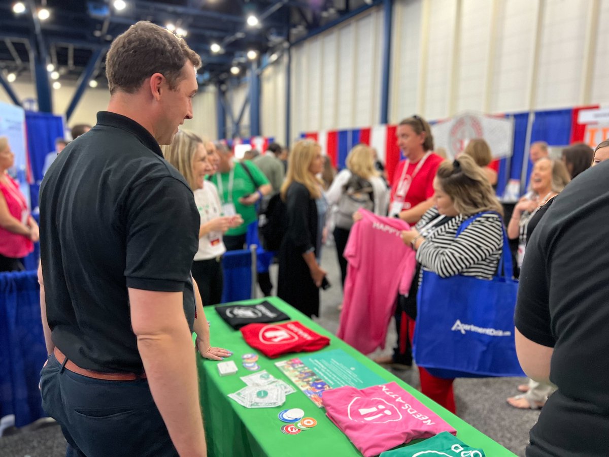 HappyCo's tweet photo. WOW! #TAAOne did not disappoint! 🎉 🥂 The HappyCo Team had a great time connecting with so many 😁 faces at the event and sharing some fun swag along the way. Thank you #TAA for such a great event and bringing us all together again. We can't wait for next year! https://t.co/dfhDKOI6Vv