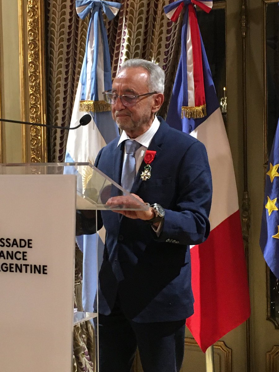 Pedro Cahn agradece la Legión de Honor otorgada por Francia desde 1802👇