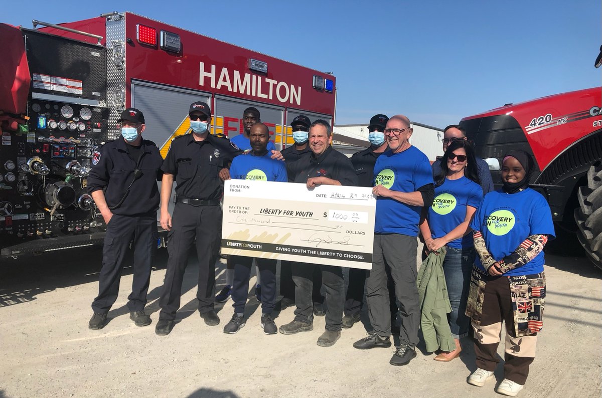 Thank you to <a href="/ONeilsFarmEquip/">O'Neil's Farm Equip</a> for their generous donation to the Recovery Run For Youth.  Special thanks to <a href="/DanMuysMP/">Dan Muys, MP</a> and Binbrook Fire Department for joining us for the closing ceremonies of day 2!  #education  #RecoveryRunForYouth @McKeilFamilyFoundation