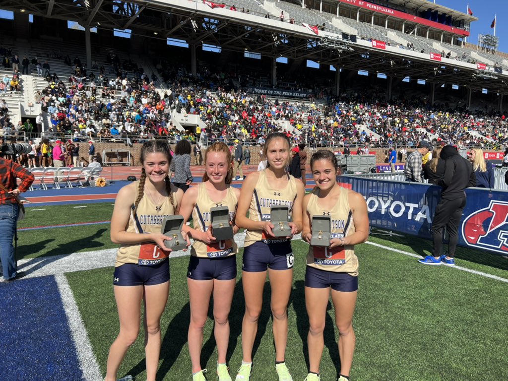 MSCarolinas_'s tweet photo. Talk about a trophy🤩

ICYMI: @cuttytrack took home 2nd overall (top American team) at Penn Relays in the 4x800m 

🤫🤫🤫 https://t.co/EX3saDOtoF