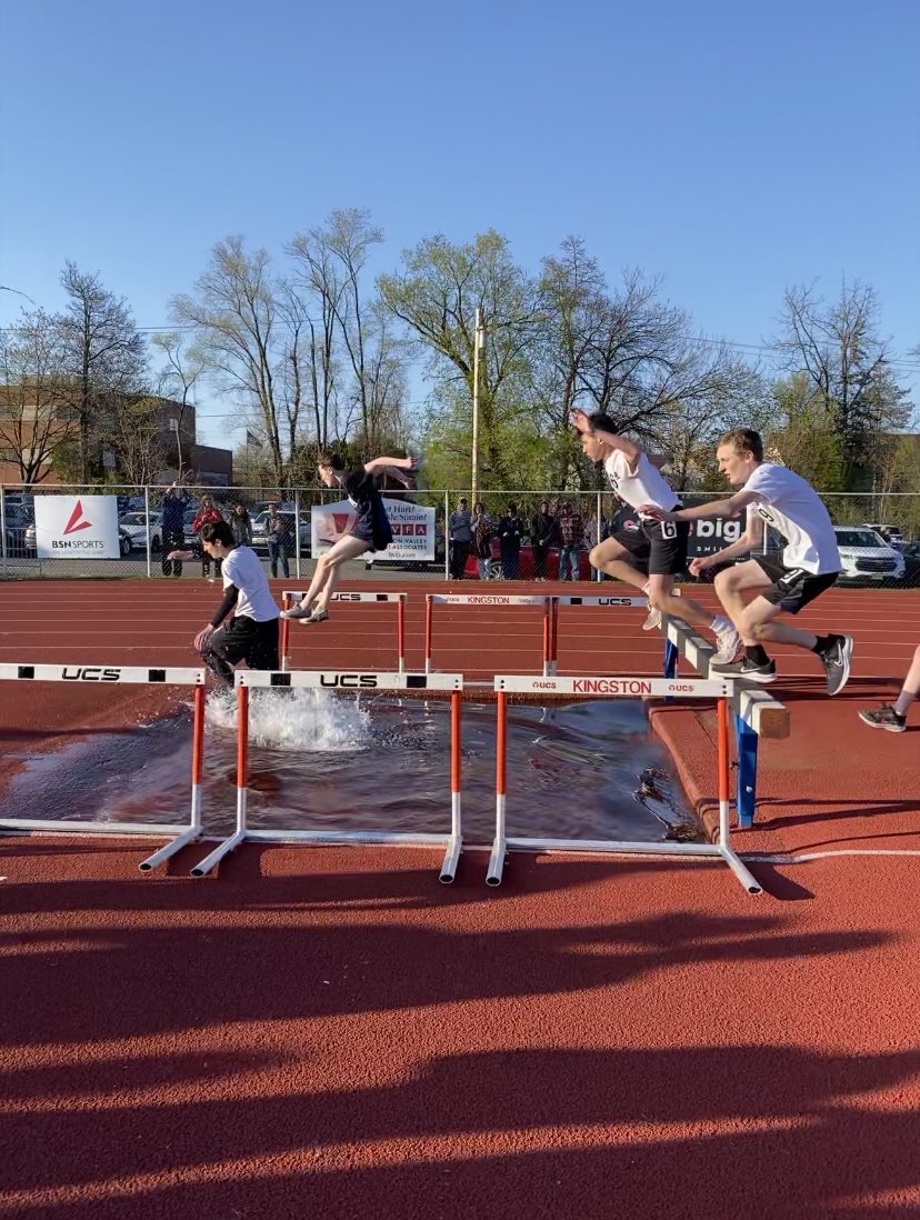 KingstonTigerRelays tweet media