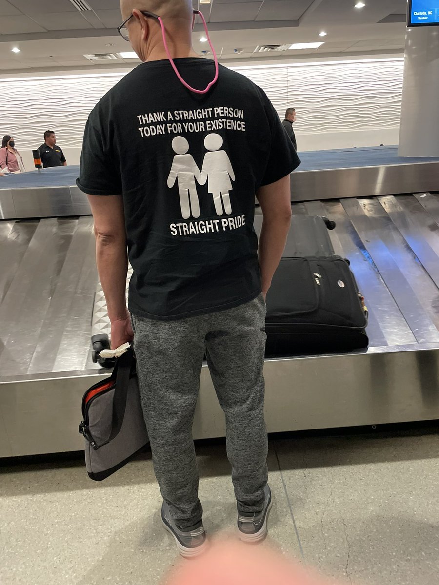 Aiden_Zhane's tweet photo. Welcome to North Carolina 🤣 https://t.co/WVeSj9u80E