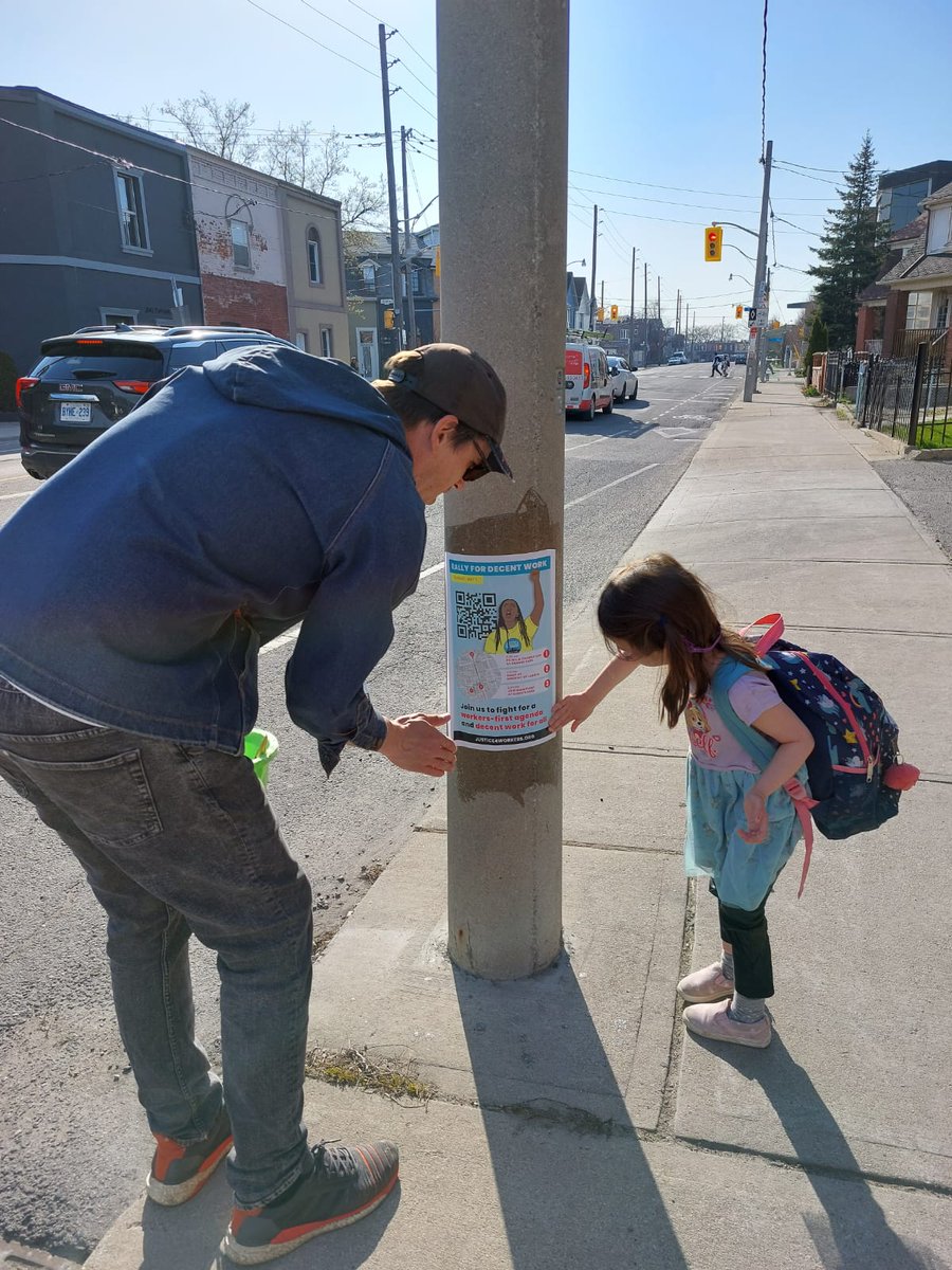 DBrabblerouser's tweet photo. Another postering run for May 1st day of action this afternoon. Taking advantage of the sunny day! #canlab #justice4workers #May1ON
See you Sunday: https://t.co/dm8ZuplRLX https://t.co/gbw4S9Ra8k
