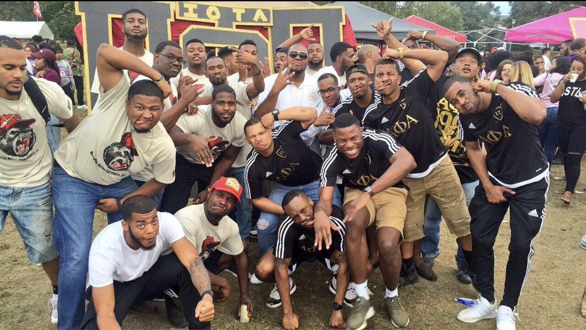 SFA_ALPHAS's tweet photo. The Invincible Iota Mu Chapter of Alpha Phi Alpha Fraternity, Inc. has been moving onward and upward since it was chartered April 29th, 1977 on the campus of SFASU by 10 men of great wisdom and character! Happy Charter Day to Iota Mu. π€πΎ
Since β77 βοΈ #SFAlphas #LongLiveIM https://t.co/oePUboXRnD