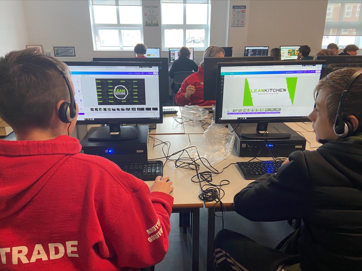 DigidolStrade's tweet photo. Dysgwyr 9M2 yn creu fideo hysbysebu ar @canva i @leankitchen_, cwmni @ioan_dillon, cyn disgybl @Ysgol_Strade
🔥 Talent ardderchog yn ein plith 👌
 
9M2 pupils using Canva to create a video advert for Lean Kitchen, the company of former pupil Ioan Dillon

🥰 #TeuluStrade #Cymuned https://t.co/8TL2q1Xfag