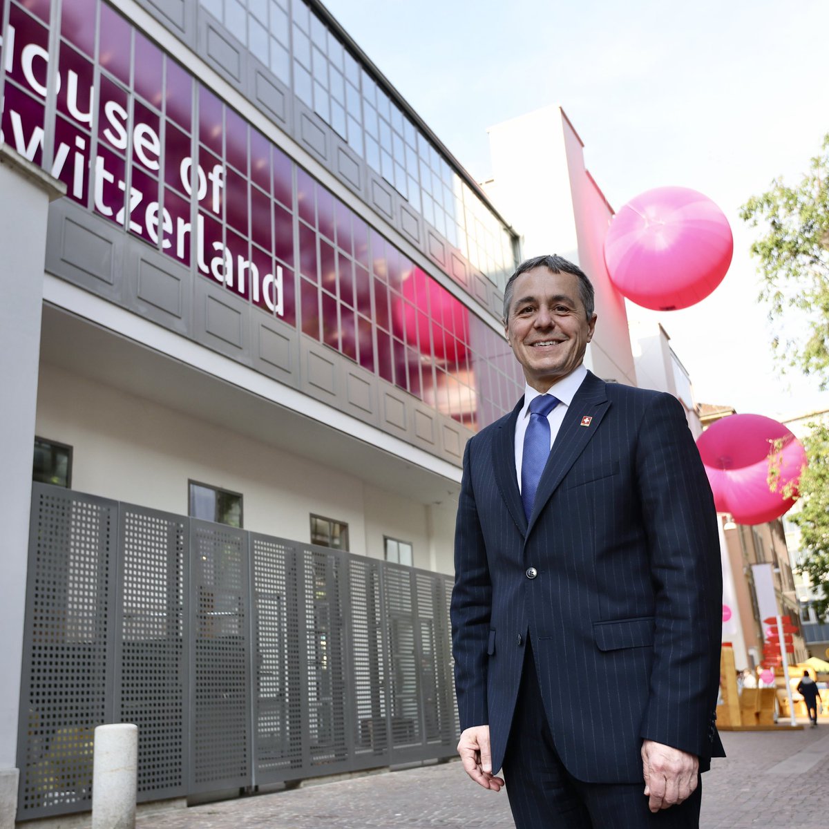 Un incubatore di idee &amp; scambi: orgoglioso di poter inaugurare la #HouseOfSwitzerland Milano nella splendida cornice della Casa degli Artisti 🙌 Insieme al ministro 🇮🇹 Vittorio Colao <a href="/vitt61/">Vittorio Colao</a> abbiamo discusso delle sfide della digitalizzazione #GiornataDellInnovazione #SwissMi