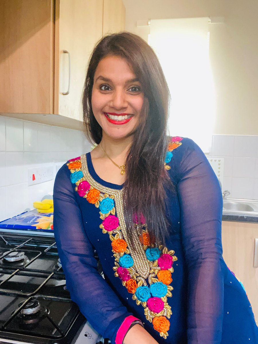 Missing my traditional clothes. 
This pic was taken for my live Instagram cooking with Madeeha ( finalist Masterchef) 

#punjabiclothes 
#blue
#traditionalattire #punjaban 
#kaur
#punjabi😍😍