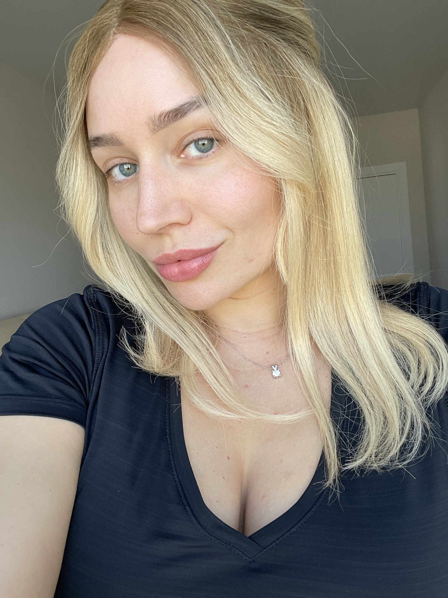 1 pic. 😝 https://t.co/qtai4ofAKQ