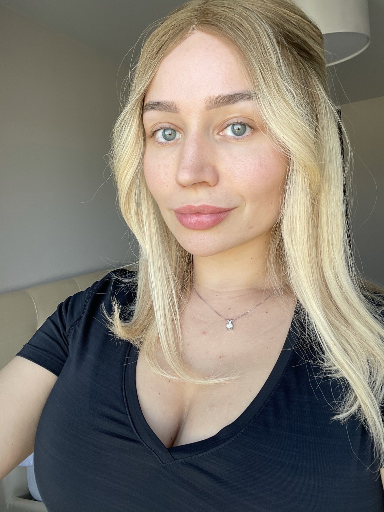 2 pic. 😝 https://t.co/qtai4ofAKQ