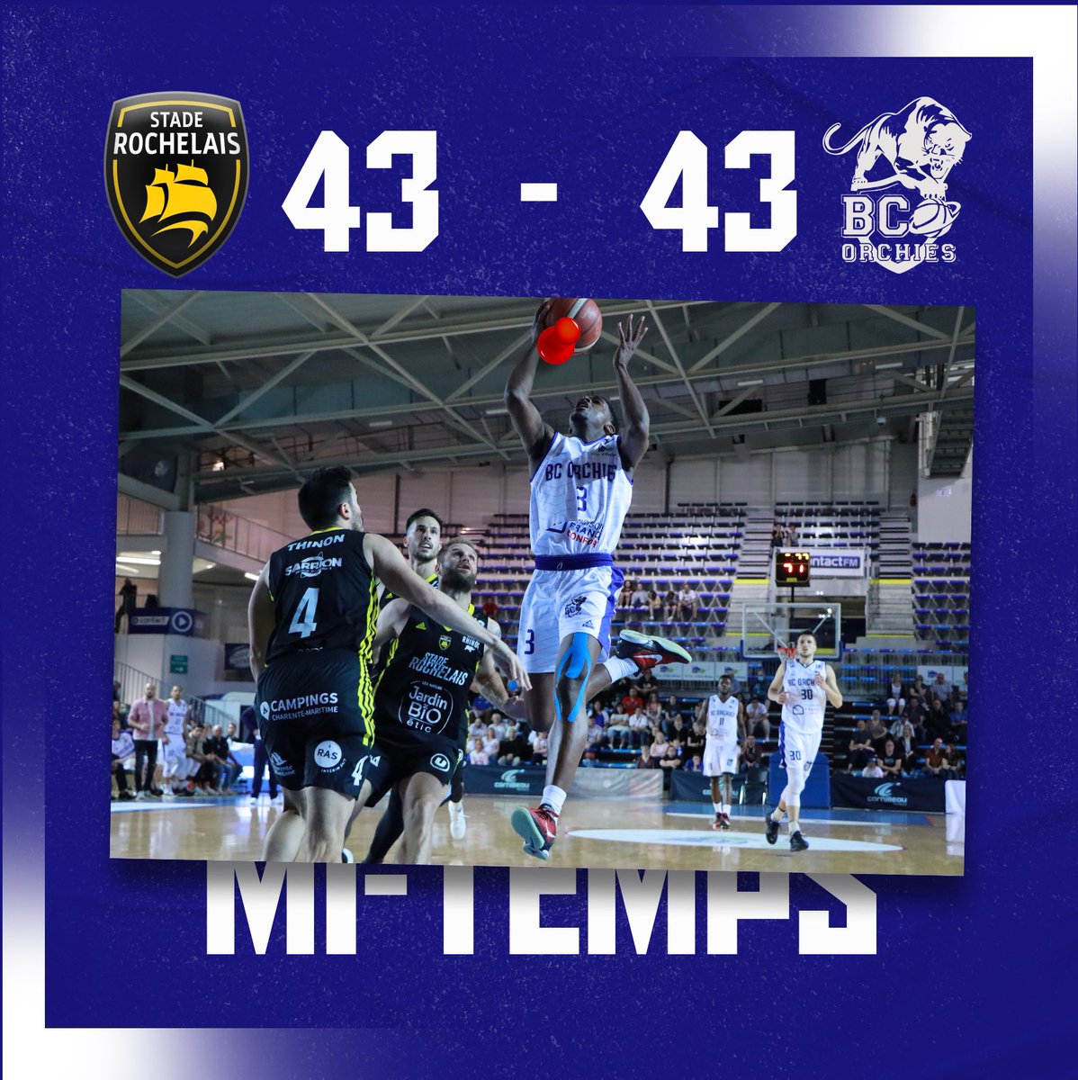 ⏱20’ Le #BCOrchies regarde son adversaire droit dans les yeux ! On y croit toujours et il reste 20 minutes pour aller chercher la belle de dimanche ! 🙏🏻 <a href="/SR_Rupella/">Stade Rochelais Basket</a> #GoBCO #NousSommesOrchésiens #Orchiescestàvous 🏀🔵⚪️