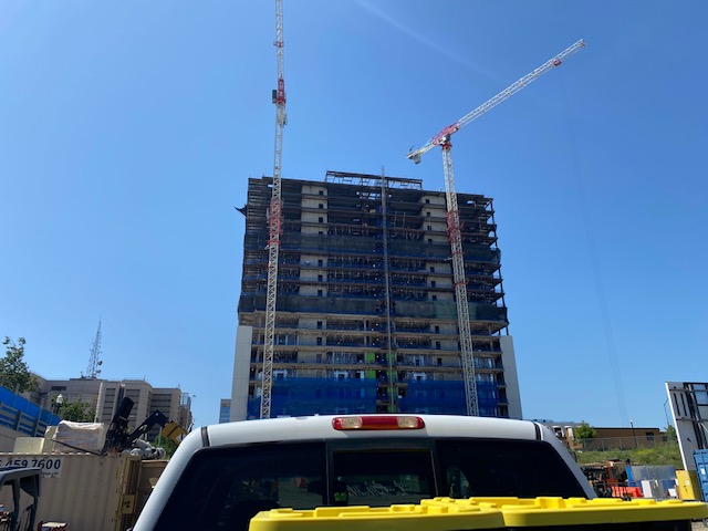 PACESupplyCorp's tweet photo. Lunch with ACCO at the new (18 story) Sacramento County Court House job site! 

Lookin good + lovin the PACE Swag! 

#SACRAMENTO #PACESupply #PlumbingWholesale #TogetherWeWin https://t.co/o9Px20GTZd