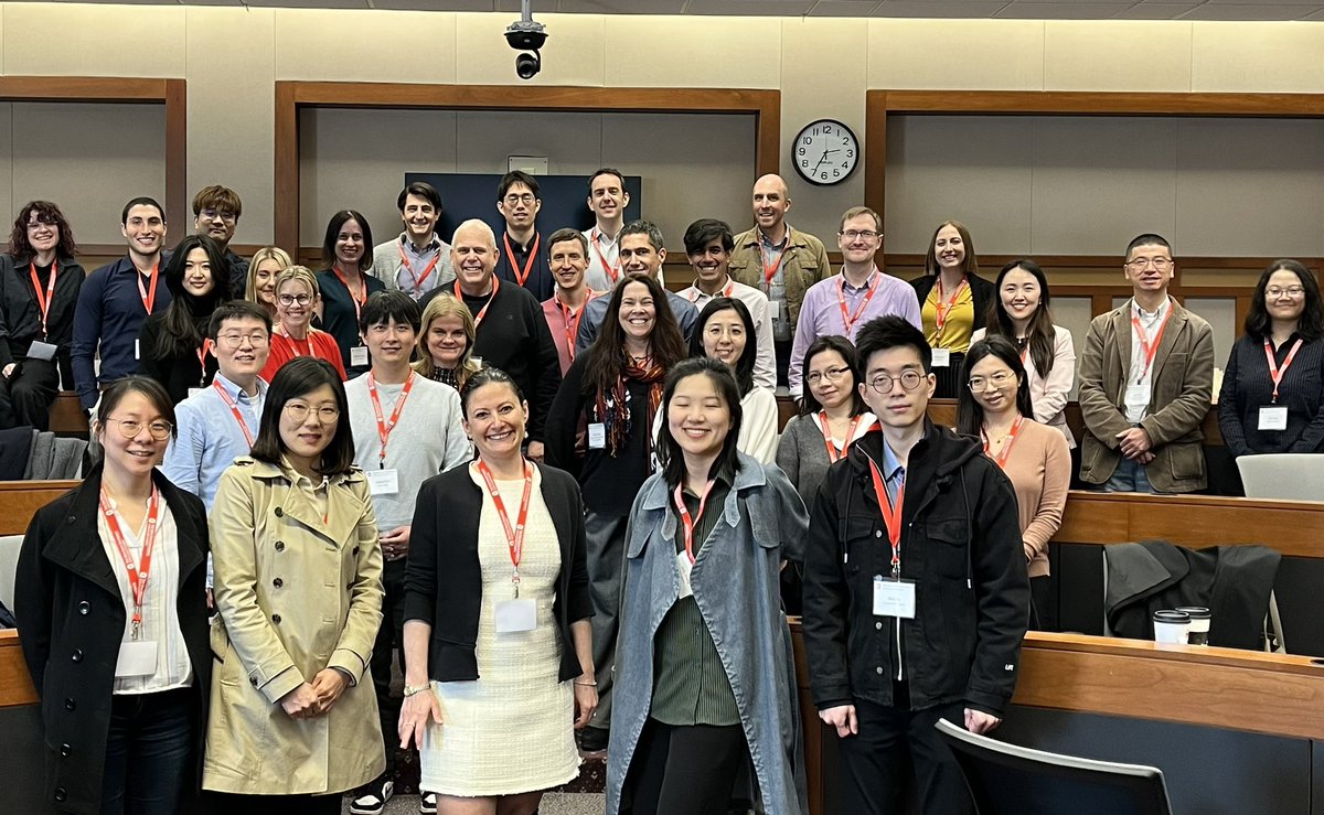 Marketing Research Camp! @FisherOSU thanks @jgalak @real_k_diehl @kanishka_misra Aner Sela Dokun Lee Ma Liye! W/ @rebecca_reczek @selinmg @GEDonnelly and the Dept of Marketing & Logistics