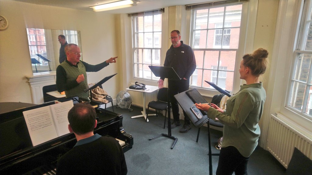 Afonwy's tweet photo. Admittedly #akindman @NewPalaceOpera is not as cheery as our #firstmusicrehearsal looks! So happy to meet colleagues @LizzieJHolmes #gerritpaulgroen [fictional sister &amp; husband!] @1704sammy at the helm with @j_musgrave 🎹🎶 Do visit https://t.co/ijaddMRO4B for tickets &amp; info 🙏 https://t.co/W73r4A5R4H