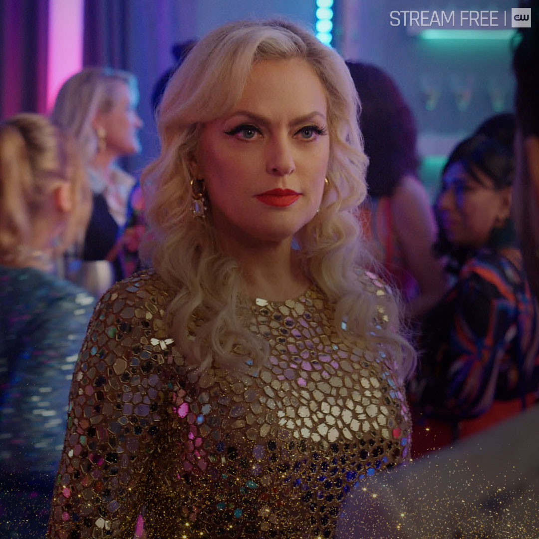 cw_dynasty's tweet photo. Glitz, glam, and glare. A new #Dynasty airs tonight at 9/8c. Stream free tomorrow only on The CW! https://t.co/TCQEoPPxsU