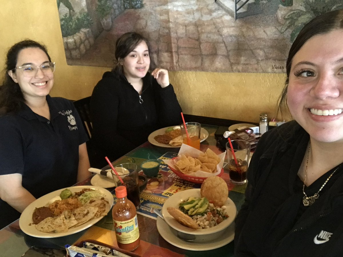 WorshamES_AISD's tweet image. A big shout out to the amazing women who help keep @WorshamES_AISD running smoothly! 🦸🏻‍♀️Thank you for your continuous dedication to our school and community. We truly appreciate you! ❤️#AdministrativeProfessionalsDay #ACELevelUp #WildcatPride #AldineForward #GameOn 🦅•🦚•🦁•🐘