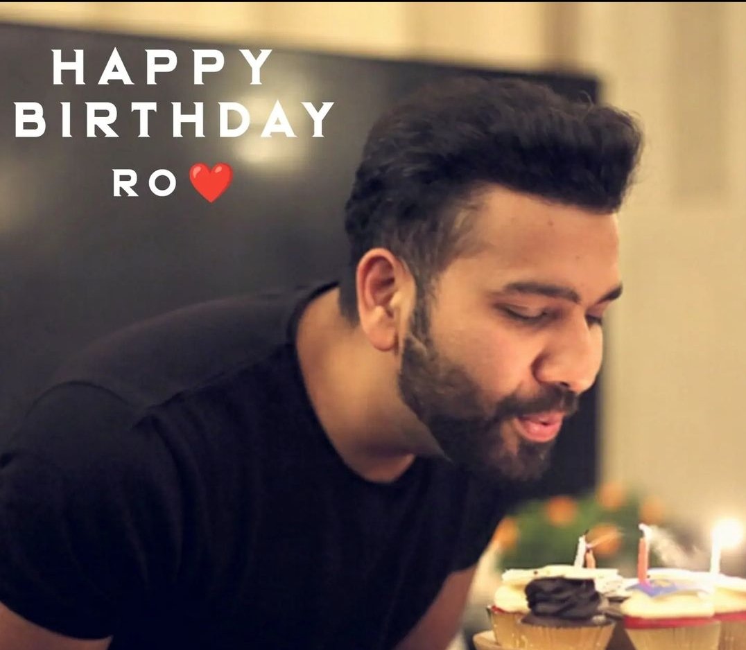 KamlenduParasa's tweet photo. @ImRo45 happy birthday 🎂 🥳 🎉 🎈 🎁 https://t.co/oYom4GhJjz
