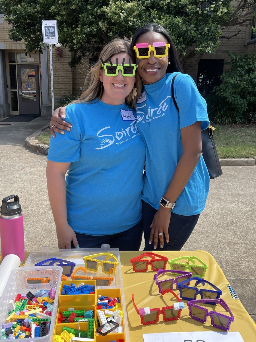 Erin Darnell tweet media