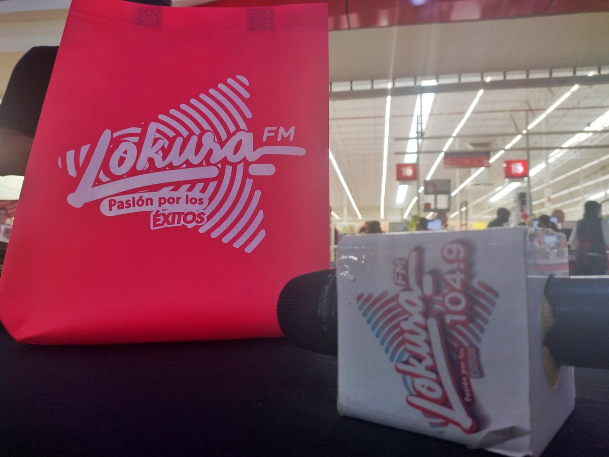 pacochimalc's tweet photo. Dense una vueltecita a #PatioQuerétaro

@LokuraFM_MX y @YoSoyElCharly07 tienen boletos para el @PulsoGNP https://t.co/BK5aH6Sl2r