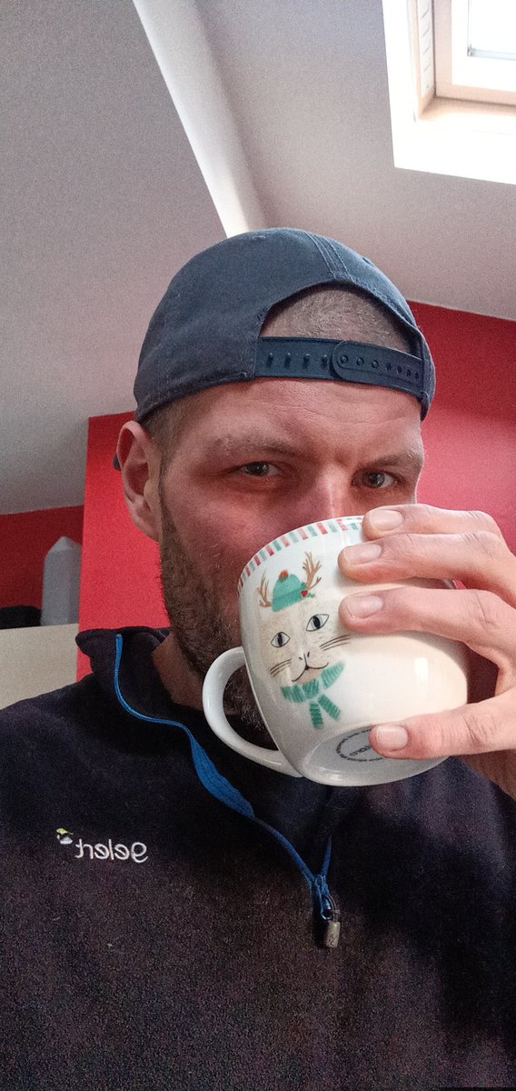 CHEERS #SolidariTea
Same time again tomorrow 2000hrs till 2010hrs for the #BigPowerOff3
#VoteToryCouncilsOut
#VoteToryCriminalsOut 
#JohnsonOut95