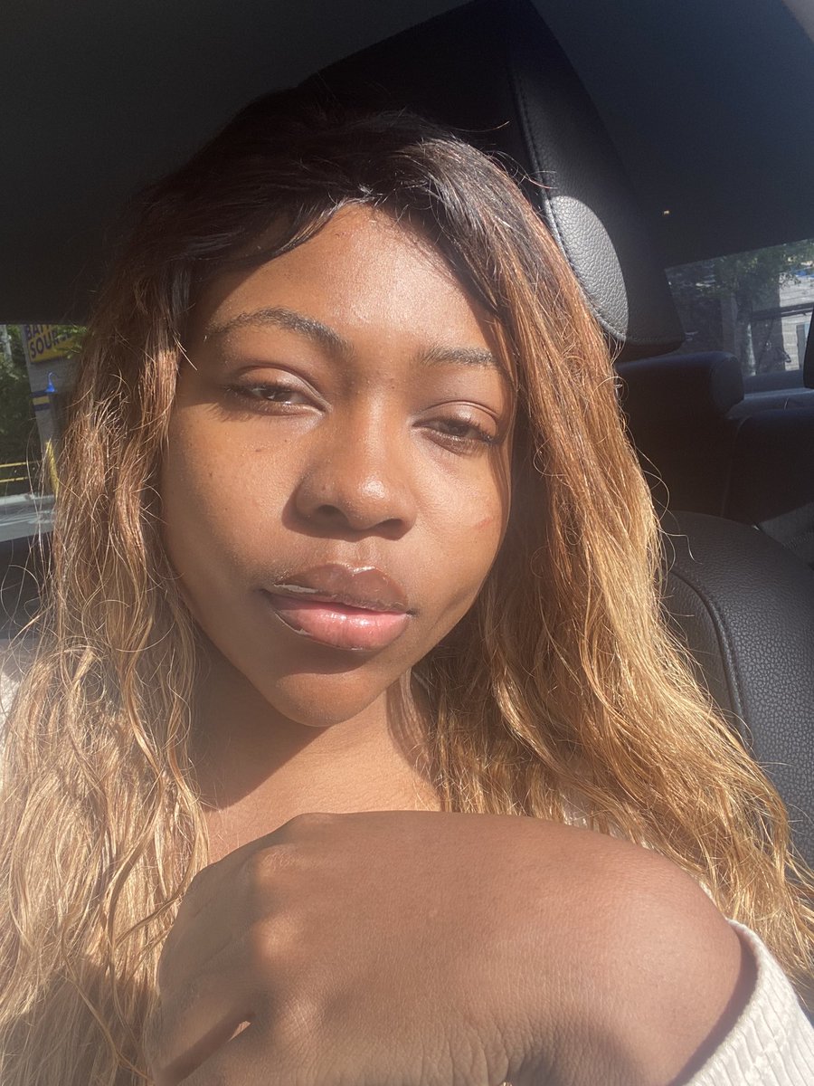 Jadaisalive's tweet photo. Baby you don’t got to cheat on me Im a different girl every month😂😂 https://t.co/ED4ozIz6sI