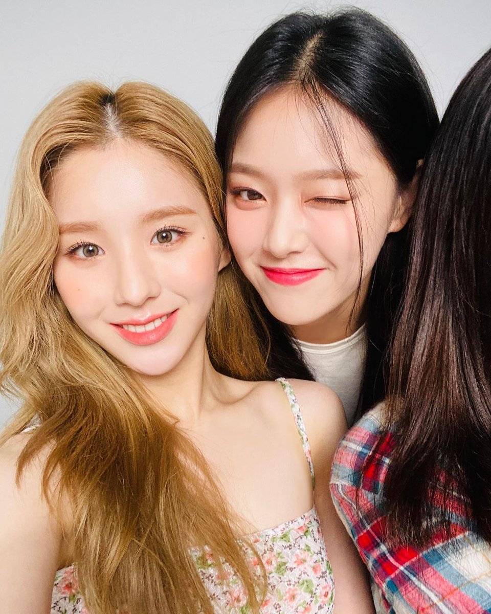 girl groups pics tweet media