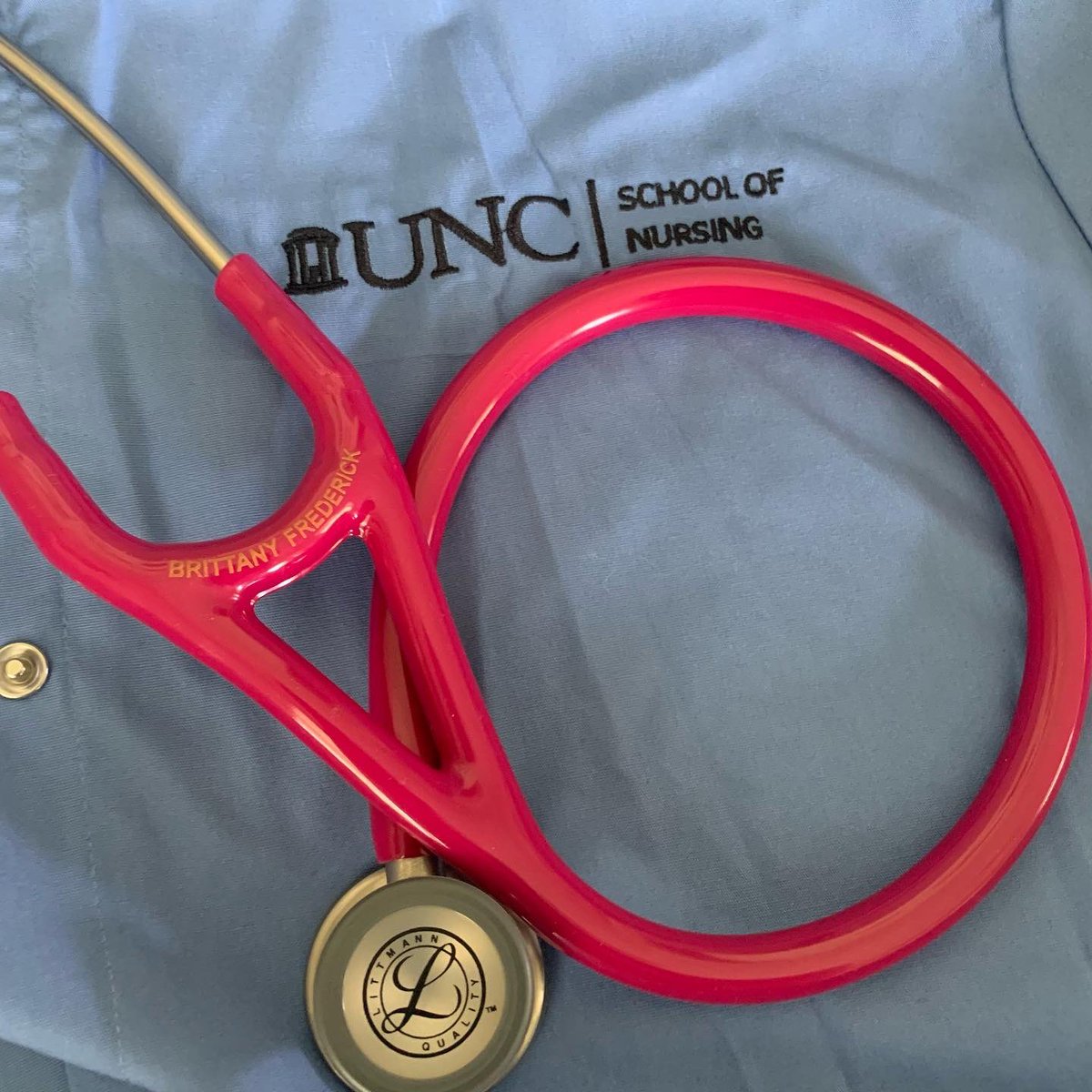 bfreds22's tweet photo. Nursing school starts in less than 2 weeks 💕 https://t.co/o8x9t0tFYK