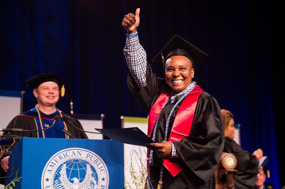 American Military U tweet media