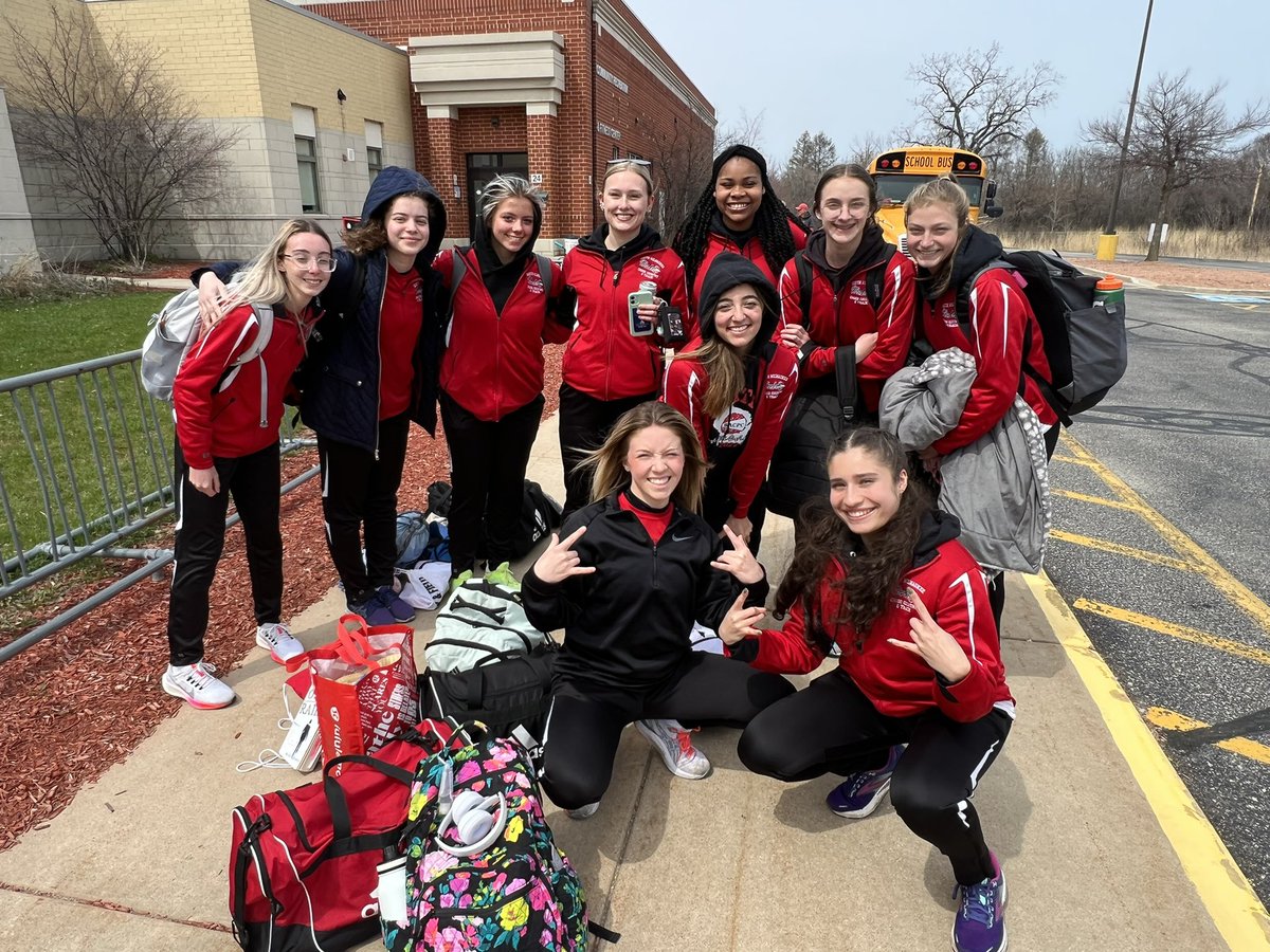 anteudovicic's tweet photo. Good luck to both SM Rocket Varsity Track &amp; Field teams tonight at Wauwatosa West HS! #gorockets #smway https://t.co/46maILA8EE