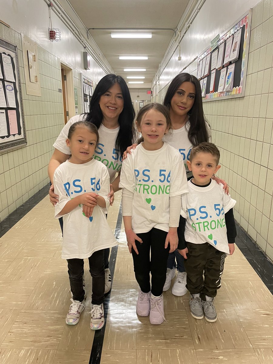 ps50si's tweet photo. What a special way to honor the memory of Phil Carollo @PS56R on his birthday. Here at #ps50 and all across @SIBOD31 we vow to #livelikephil by sharing our love with friends & family, encouraging others, and making every day count. #PS56Strong https://t.co/wcCtozKDk8