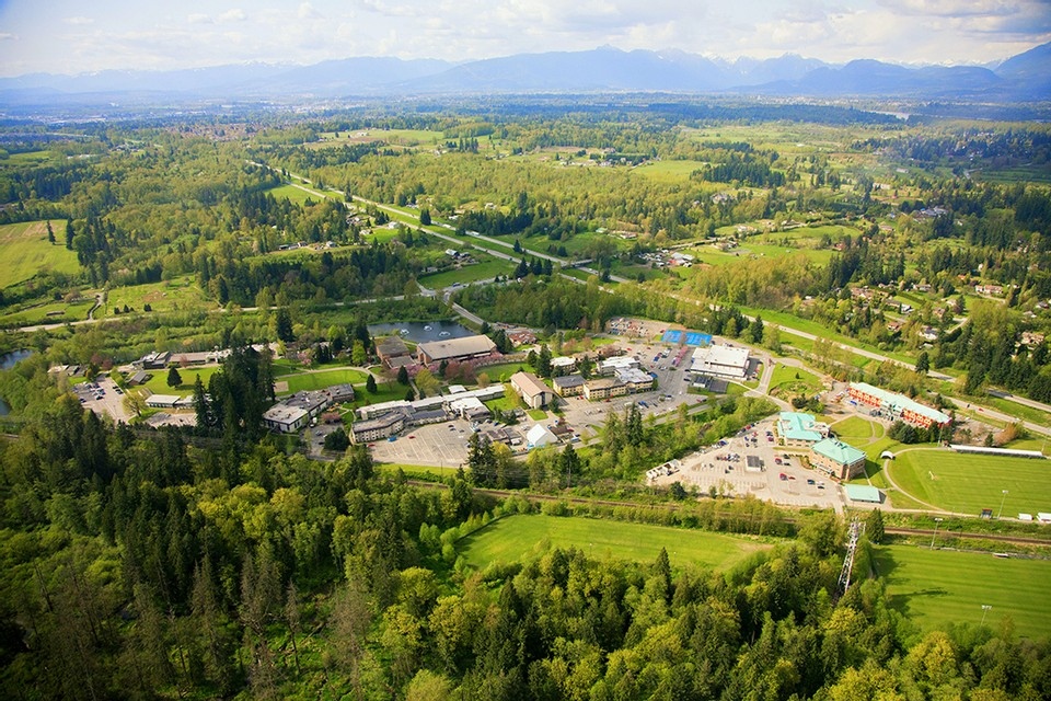 CanILConnect's tweet image. Congratulations to our students who have completed another year of linguistics studies. Well done!