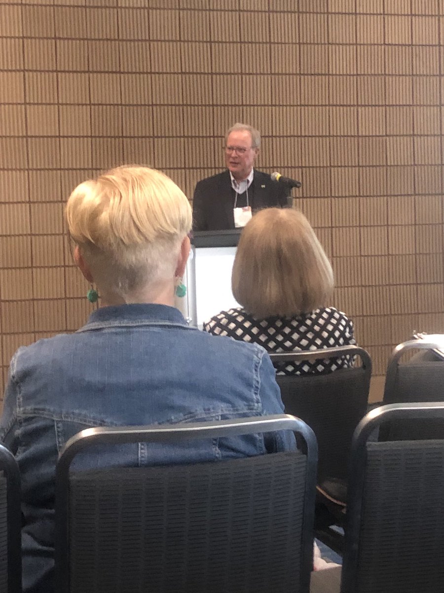 PhyEdrocks tweet media