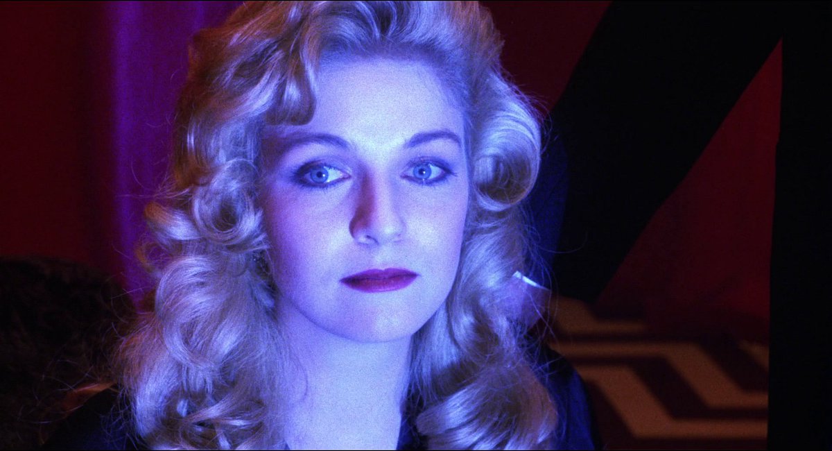 BlackLCult's tweet photo. "Twin Peaks: Fire Walk With Me" (1992) #DavidLynch https://t.co/t9TRorBj7Z