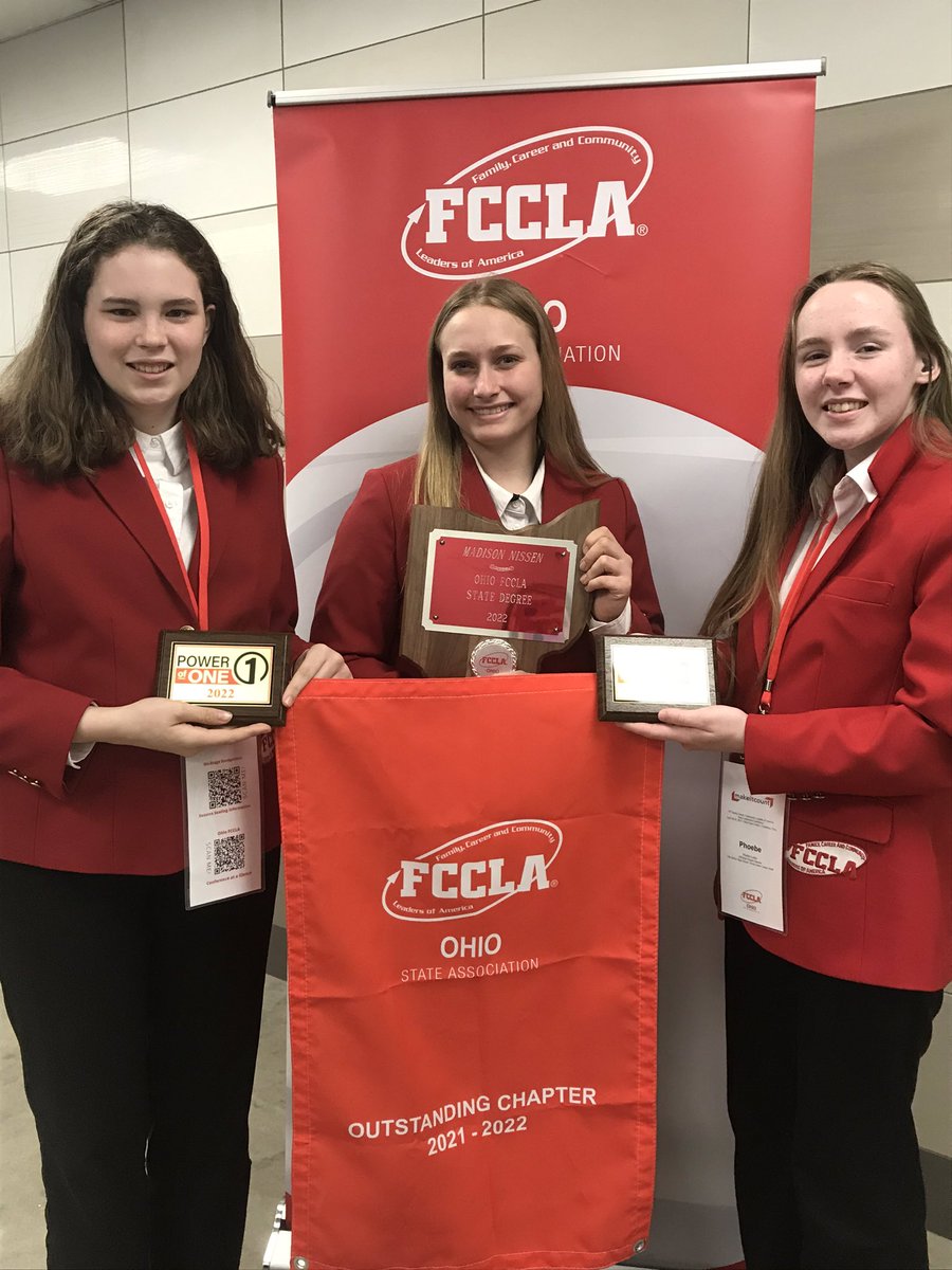 We were awarded the Outstanding FCCLA Chapter Award at the Ohio FCCLA Conference! #ohiofccla <a href="/pentacareerctr/">Penta Career Center</a> <a href="/jerrygladieux/">Jerry Gladieux</a> <a href="/cschell32/">Schellyeah!</a>