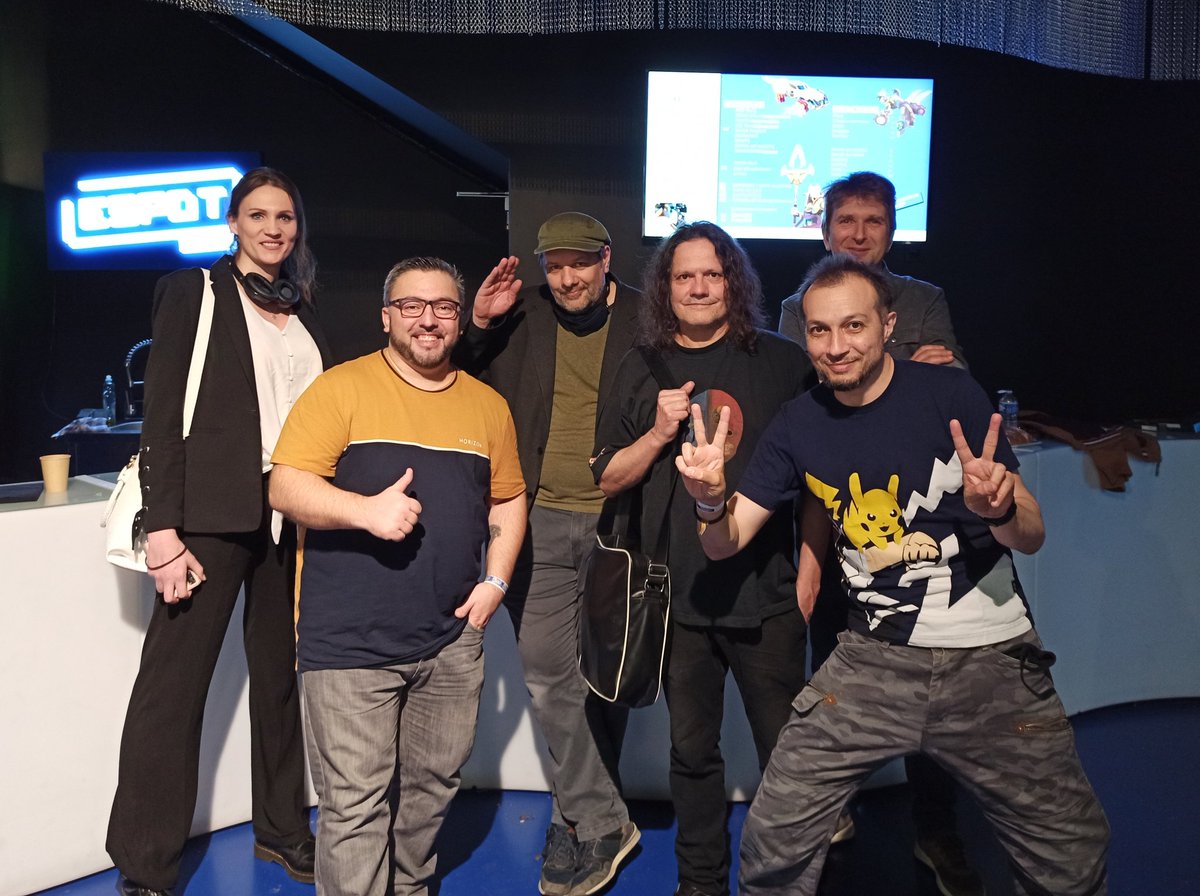 maviedegeek's tweet photo. Que de belles rencontres au @espotparis lors du #PixelCulture !
@DamDamOfficial #AlexPilot @Goldengreg @Mattlefou @MrQuaRate @JeanZeid https://t.co/qAIGfGzods