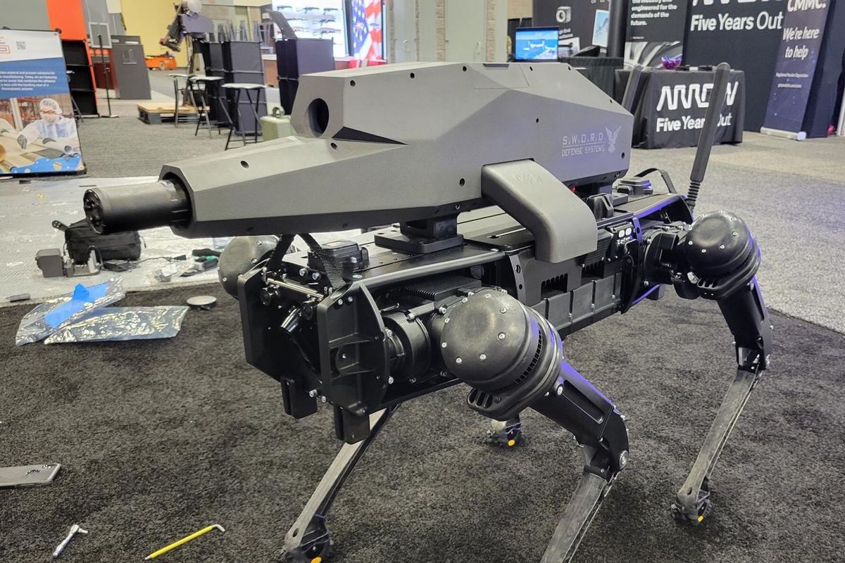 d0tslash's tweet photo. Lol @dronelaws I think these damn robot dogs need #RemoteDogID in which dogs location, & operators location are broadcast out for national security reasons. They seem to only be getting smaller + more affordable! I can't wait till we see first robot dogs in a regional conflict ;) https://t.co/skiBtN2jMx