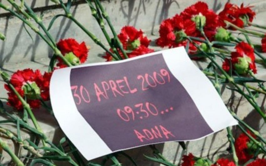 _Elmir_S's tweet photo. Bu gün Azərbaycan Dövlət Neft Akademiyasında (ADNA) törədilən terror aktının növbəti ildönümüdür.
ADNA-da törədilən terror aktından 13 il ötür. #30Aprel #30April https://t.co/7Orz8f5pup