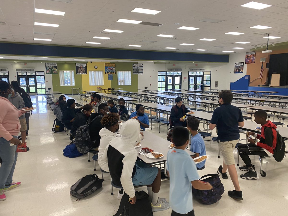 presleycharles's tweet photo. Today we celebrated and recognized @WatkinsSeminol1 perfect attendance students and with less than 5 tardies! Super proud of them! #forwardsteps! https://t.co/wYHBJFZSlY