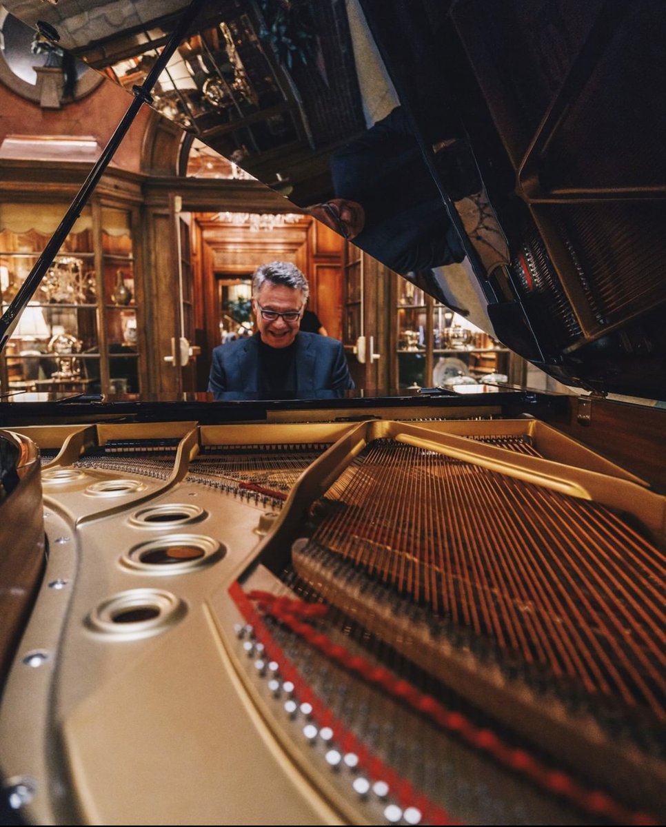 Unwind this Friday &amp; Saturday with Live Jazz at the #BrownPalace! Enjoy delicious food, cocktails and heart-warming moments in our Atrium Lobby from 4:30pm-7:30pm while listening to the talented John Kite on the grand piano and friends. 🎼🎶