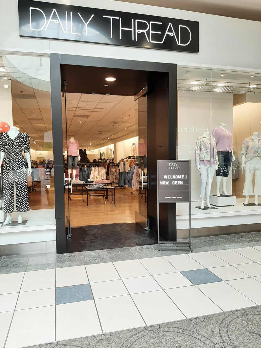 ShopWestTowne's tweet photo. Let's welcome Daily Thread to West Towne! The only thing that looks better than their new storefront is the unique fashion options inside!! Check out their newest location near Hobby Lobby 🙌 
https://t.co/bQntF2v8Jt
#Madison https://t.co/o2bjDQEHPN