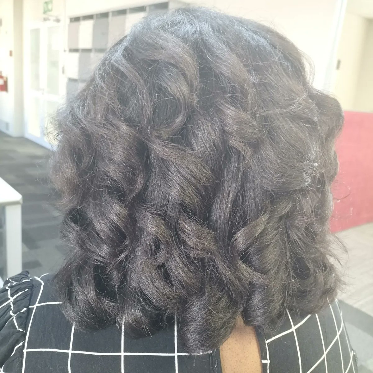 Lindizv1's tweet photo. Loving my natural hair. #haircare #NaturalBeauty #naturalhair https://t.co/nNiX9wLxnj