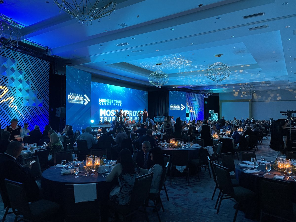 ImpactCom's tweet image. Back together live and better than ever! Impact helped ClearChoice Dental Implant Centers educate, motivate and celebrate its 300-plus attendees at their Spring Conference.