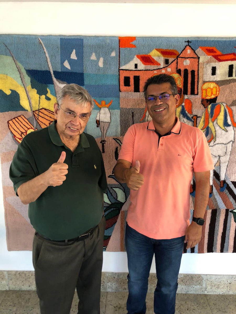 garibaldifilho's tweet photo. #FechadoComGARI👍🏻✅
Recebendo a visita de Luciano Santos, prefeito da bela cidade de Lagoa Nova.
#GariMAOSLIMPAS👐🏻 #GaribaldiFilho #GaribaldiFilhoRN #LagoaNova #LagoaNovaRN #RioGrandeDoNorte https://t.co/M9vHETduJH