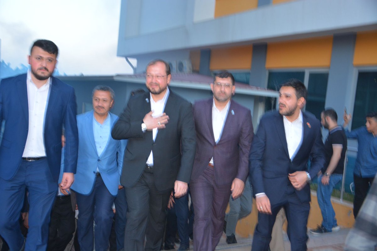 MLanlako's tweet photo. Gençliğinabisi SalihTurhan https://t.co/D08EpqLI6Y