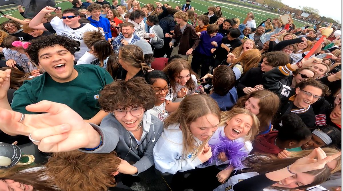 mvhsvisualize's tweet photo. MVHS Lip Dub 2022 filming was a success. Music video coming out soon. https://t.co/wqtfLlAVc6