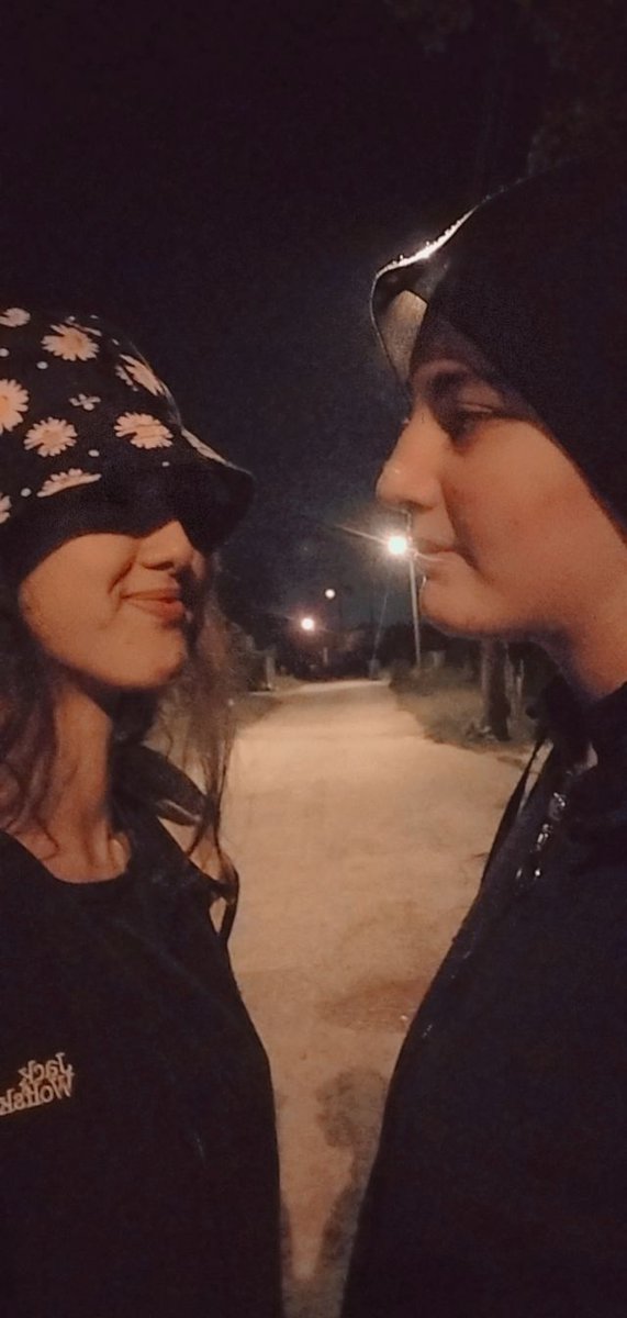 sevvalkandi's tweet photo. Bebeğim benim 💋❤️ https://t.co/0X2I7a1PgU