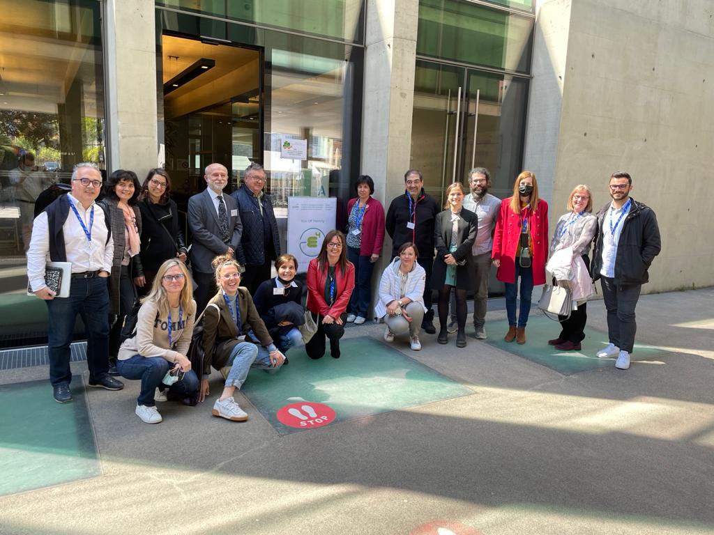 SiTeS_org's tweet photo. 🤩 Yesterday the E^4 project officially started and coordinating by Free University of Bozen-Bolzano
@SiTes is coordinating the e-learning platform.
💥 Stay tuned for further news!!
#education #energy #E4project #ErasmusPlus #creativity #imaginativetools https://t.co/gDXxXDb1XN