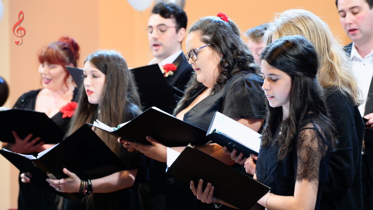 Jambouree’s Gilbert and Sullivan evening showcase all 14 of the well loved operettas - if you missed it - watch online jambouree.co.uk/gilbert-sulliv… <a href="/PerformPerth/">Perform in Perth</a> <a href="/PerthFestival/">Perth Festival Scot</a> <a href="/pkcMusicService/">PKC Music Service</a> - we are bringing our ‘Regular Royal Queen’  @HorsecrossPerth  #PlatinumJubilee on 2nd June