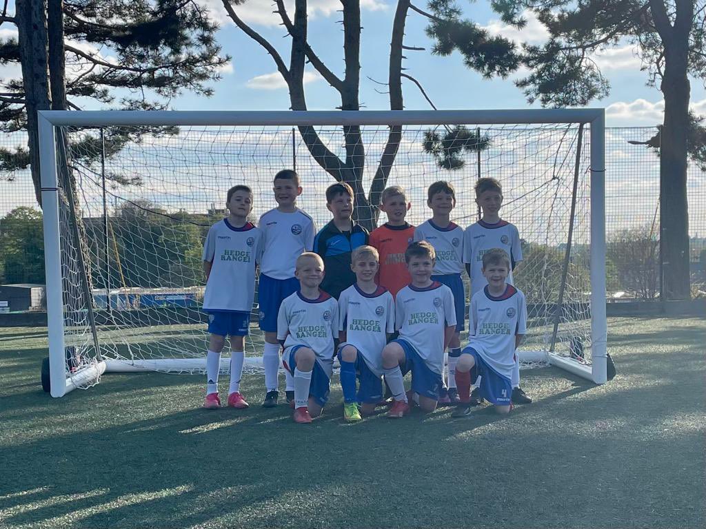 QuigleyBrothers's tweet photo. @AFCRDAcademy under 8s friendly tonight! First game playing with my best mate too! #safehands #cleansheet #goalkeeper #youngkeeper #keepersaves https://t.co/QY3Nr5z56E