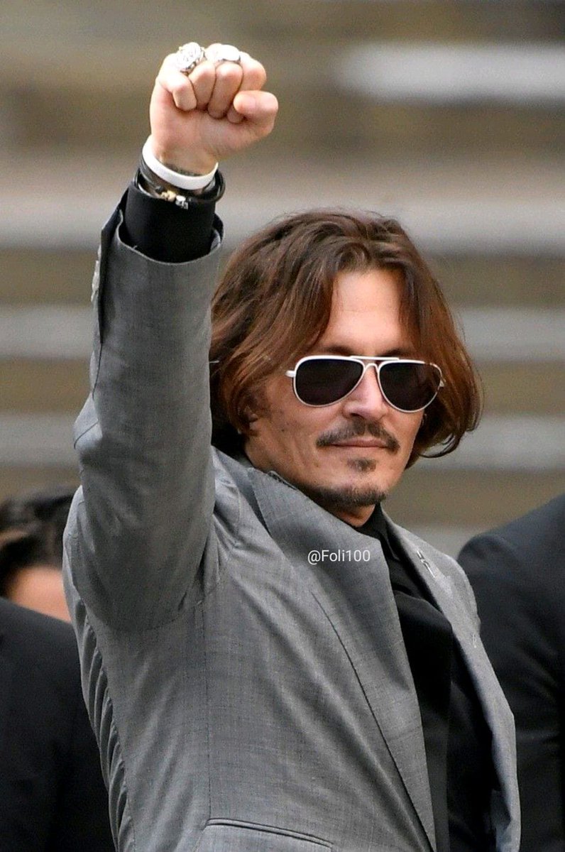 FOLI100's tweet photo. 88audios después y dando fé de que padecía violencia física y psicológica #JohnnyDeep demuestra su INOCENCIA  y nadie está publicandolo🧐. Cuando #AmberHeard comenzó su campaña de destrucción masiva, todos apoyaron su maldad enferma.
Demostrado... #LaViolenciaNoTieneGenero https://t.co/9ZeCBduqyy